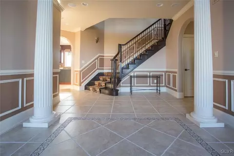226 E Dell Rd, Bath, PA 18014 photo 17