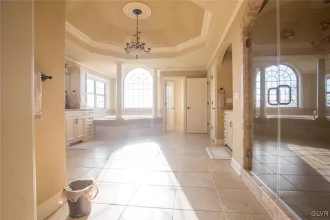226 E Dell Rd, Bath, PA 18014 photo 30