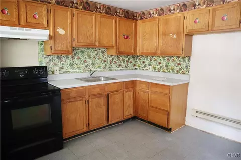 1630 E 9th, Bethlehem, PA 18015 photo 8