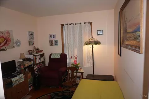 1985 Bathgate Rd, Bethlehem, PA 18018 photo 9