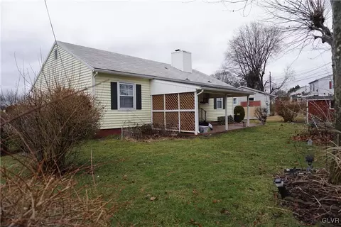 1985 Bathgate Rd, Bethlehem, PA 18018 photo 16