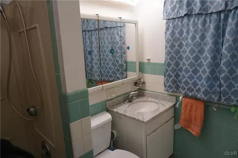 1985 Bathgate Rd, Bethlehem, PA 18018 photo 6
