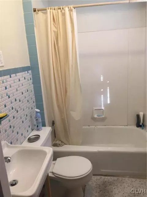 528 4th St, Bethlehem, PA 18015 photo 8