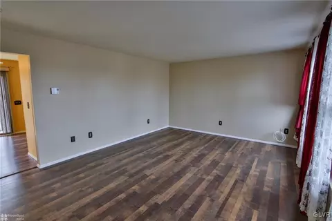 1224 E 5th St, Bethlehem, PA 18015 photo 4