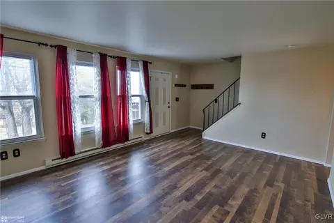1224 E 5th St, Bethlehem, PA 18015 photo 6