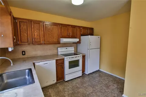 1224 E 5th St, Bethlehem, PA 18015 photo 11