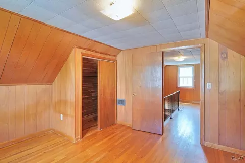 403 Maple Rd, Hellertown, PA 18055 photo 25