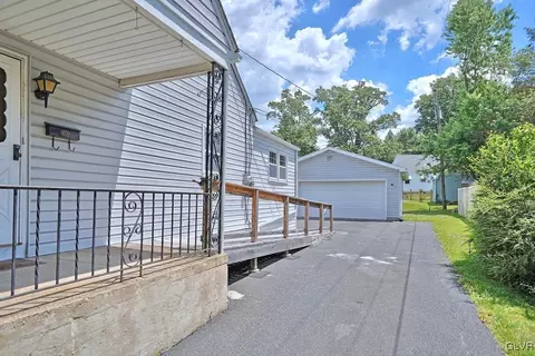 403 Maple Rd, Hellertown, PA 18055 photo 30