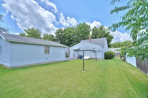 403 Maple Rd, Hellertown, PA 18055 photo 34