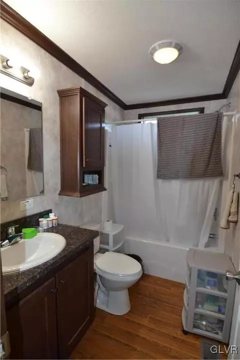 9 Springridge Ct, Bath, PA 18014 photo 8