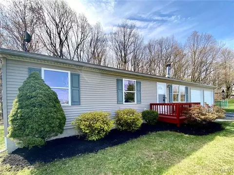 2519 Beacon Rd, Bath, PA 18014 photo 7