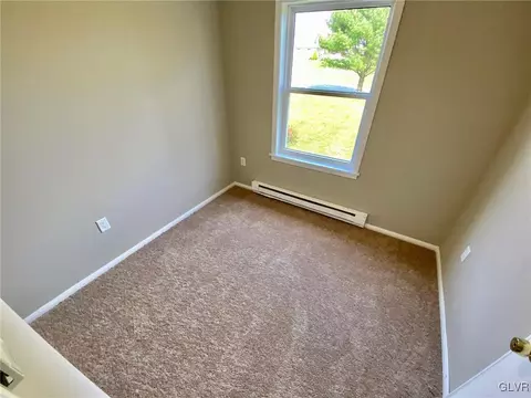2519 Beacon Rd, Bath, PA 18014 photo 25
