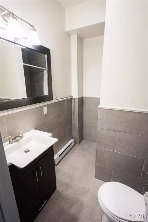 413 Buchanan St, Bethlehem, PA 18015 photo 6