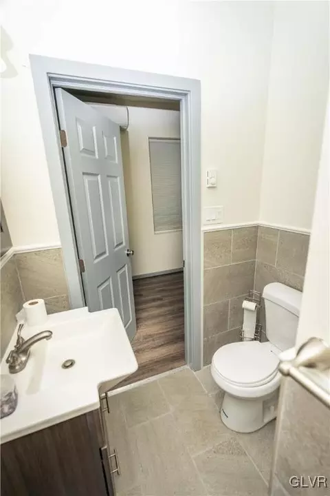 413 Buchanan St, Bethlehem, PA 18015 photo 22