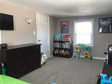 335 E Fairview St, Bethlehem, PA 18018 photo 17