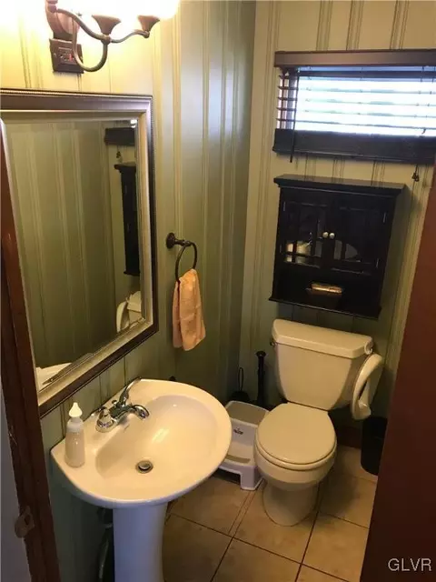 335 E Fairview St, Bethlehem, PA 18018 photo 24