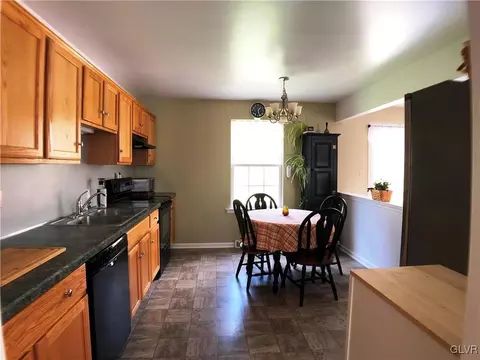 436 Rabbit Run Rd, Andreas, PA 18211 photo 12