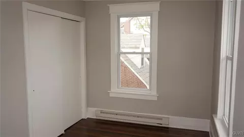 119 E High St, Hellertown, PA 18055 photo 23