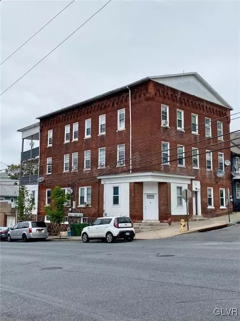 901 6th St, Bethlehem, PA 18015 photo 1