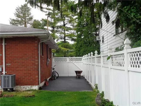 30 E Fairview St, Bethlehem, PA 18018 photo 25