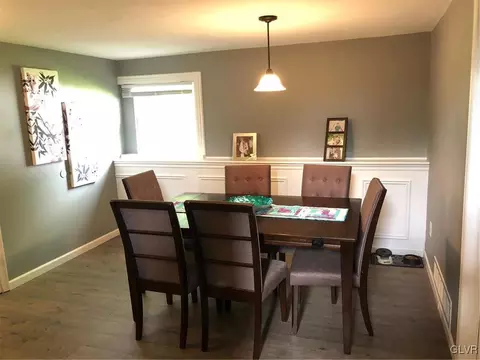 2001 Echo Cir, Bethlehem, PA 18018 photo 30