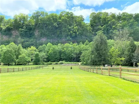 1237 River Rd, Upper Black Eddy, PA 18972 photo 18