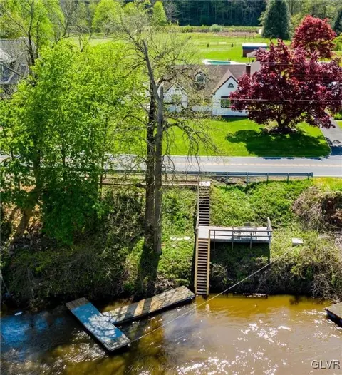 1237 River Rd, Upper Black Eddy, PA 18972 photo 5