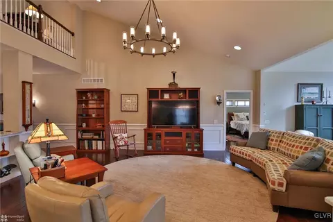 1029 Resolution Dr, Bethlehem, PA 18017 photo 10