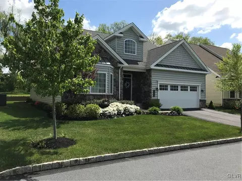 1029 Resolution Dr, Bethlehem, PA 18017 photo 36