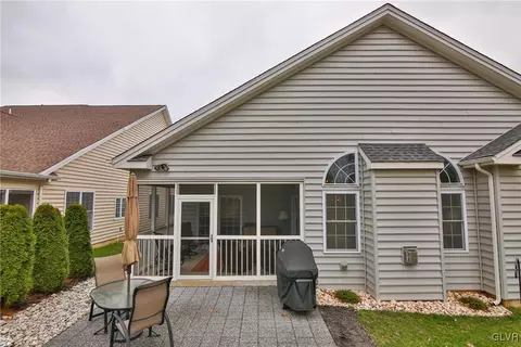 1029 Resolution Dr, Bethlehem, PA 18017 photo 34