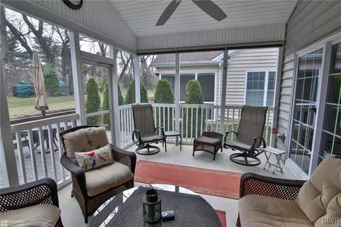 1029 Resolution Dr, Bethlehem, PA 18017 photo 30