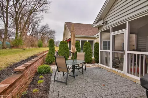 1029 Resolution Dr, Bethlehem, PA 18017 photo 32