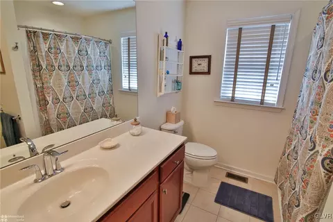1029 Resolution Dr, Bethlehem, PA 18017 photo 28