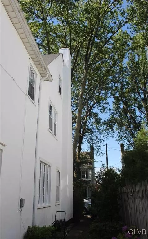 504 E North St, Bethlehem, PA 18018 photo 33