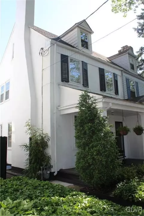 504 E North St, Bethlehem, PA 18018 photo 4