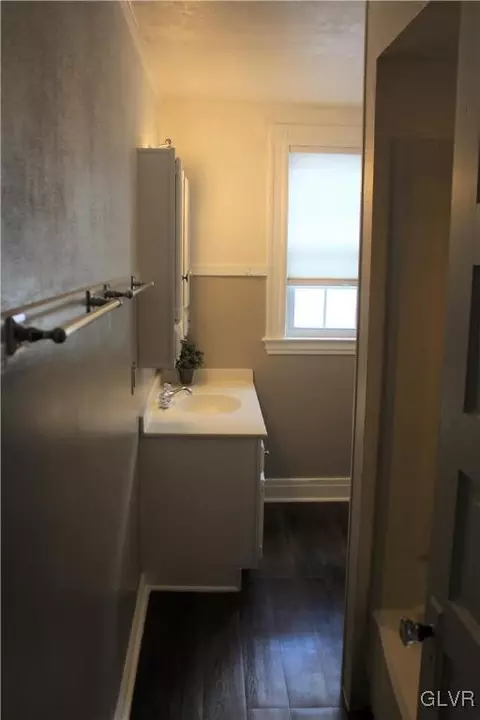 504 E North St, Bethlehem, PA 18018 photo 22