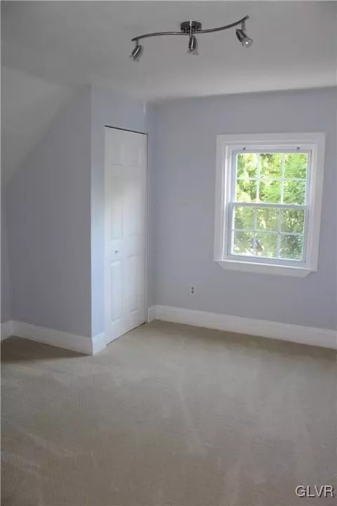 504 E North St, Bethlehem, PA 18018 photo 26