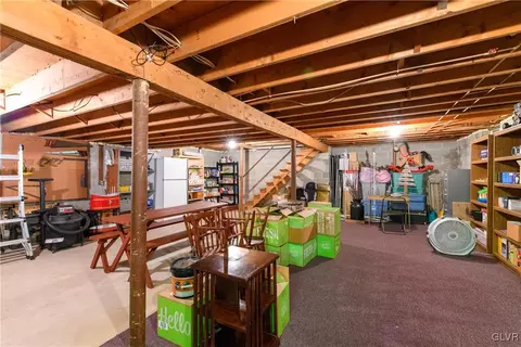 2186 E Best Rd, Bath, PA 18014 photo 39