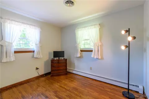 2186 E Best Rd, Bath, PA 18014 photo 31