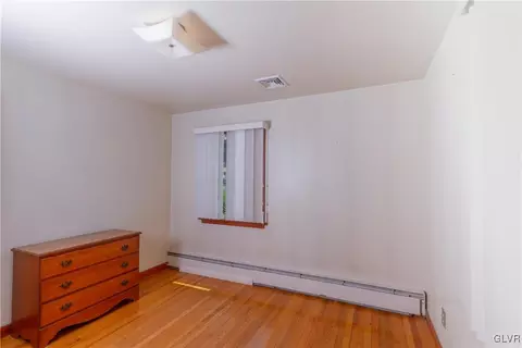 2477 Fox Rd, Bath, PA 18014 photo 15