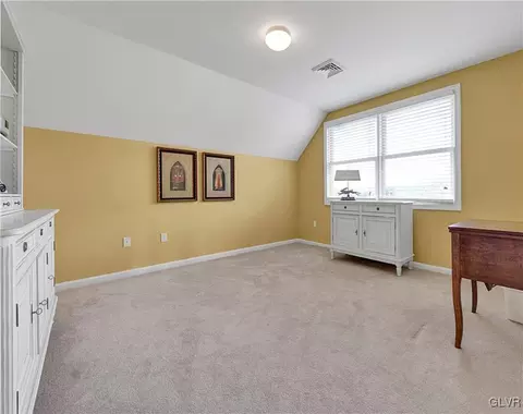 211 Klein Rd, Bath, PA 18014 photo 32