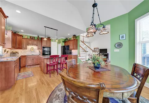 211 Klein Rd, Bath, PA 18014 photo 25