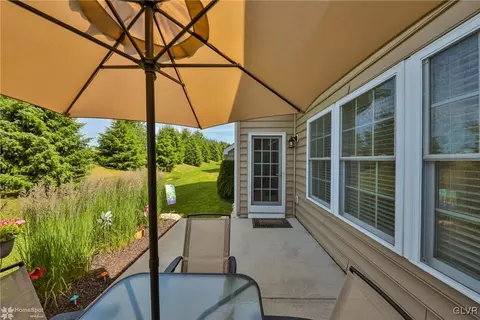 6935 Constitution Dr, Bethlehem, PA 18017 photo 35