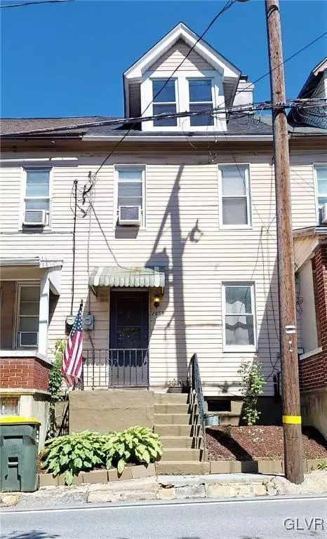 2659 Levans Rd, Coplay, PA 18037 photo 1
