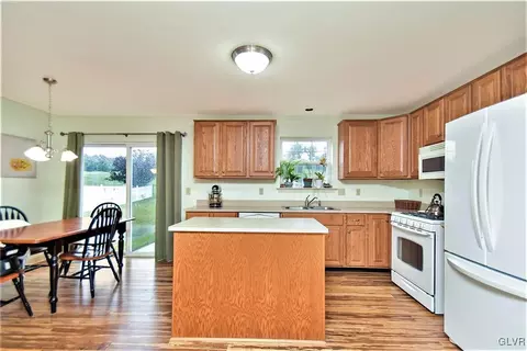 7208 Stack Rd, Macungie, PA 18062 photo 16