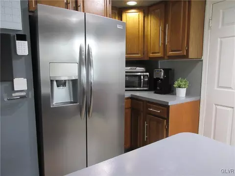 792 E Washington Ave, Bethlehem, PA 18017 photo 17