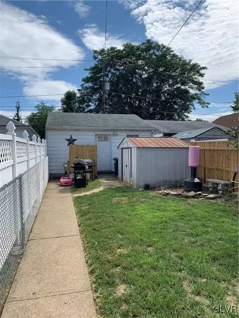 242 E Goepp St, Bethlehem, PA 18018 photo 24