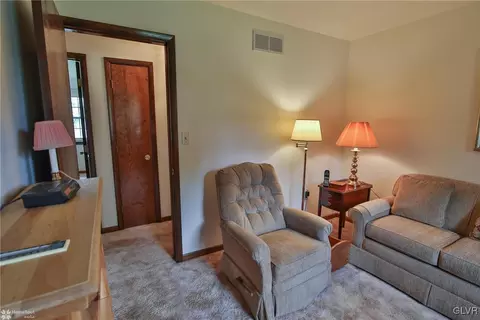 460 E Macada Rd, Bethlehem, PA 18017 photo 21