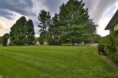 460 E Macada Rd, Bethlehem, PA 18017 photo 29