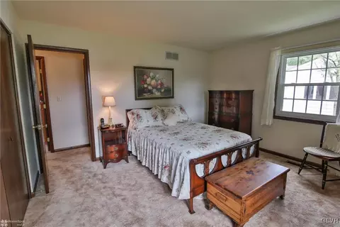 460 E Macada Rd, Bethlehem, PA 18017 photo 26